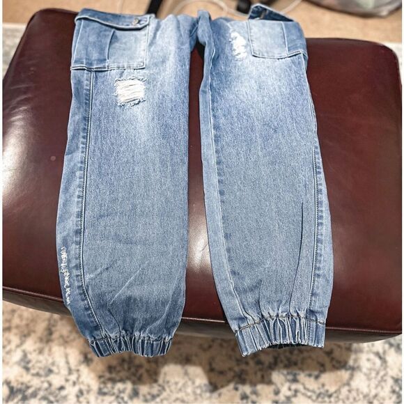 SHEIN cargo jogger style jeans - Picture 3 of 7